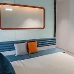 Brown Dot Hotel Saigon