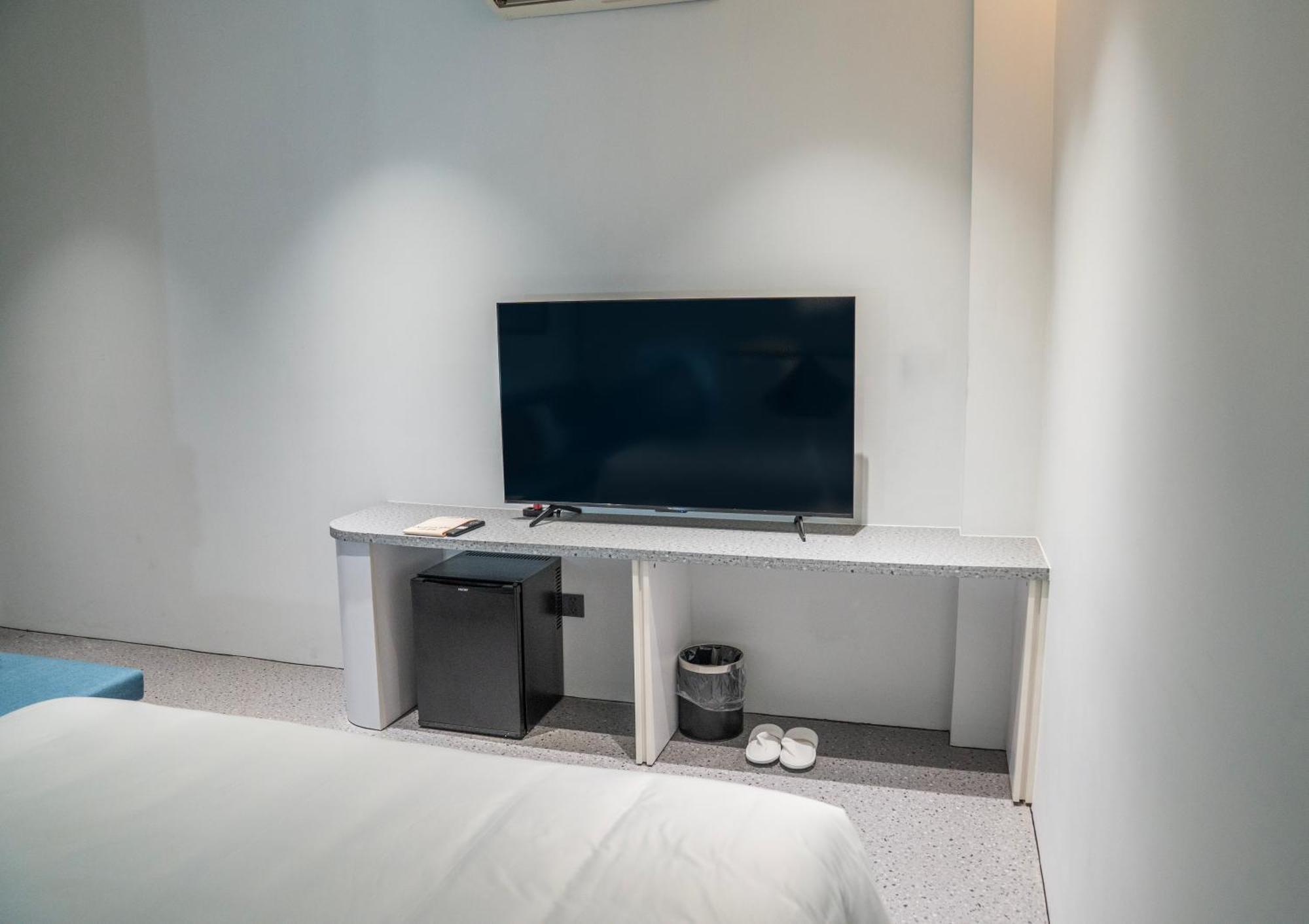 Khách sạn Brown Dot Saigon 3*
