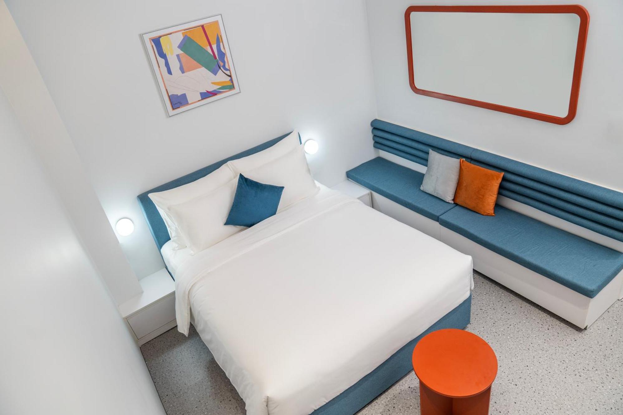Khách sạn Brown Dot Saigon 3*