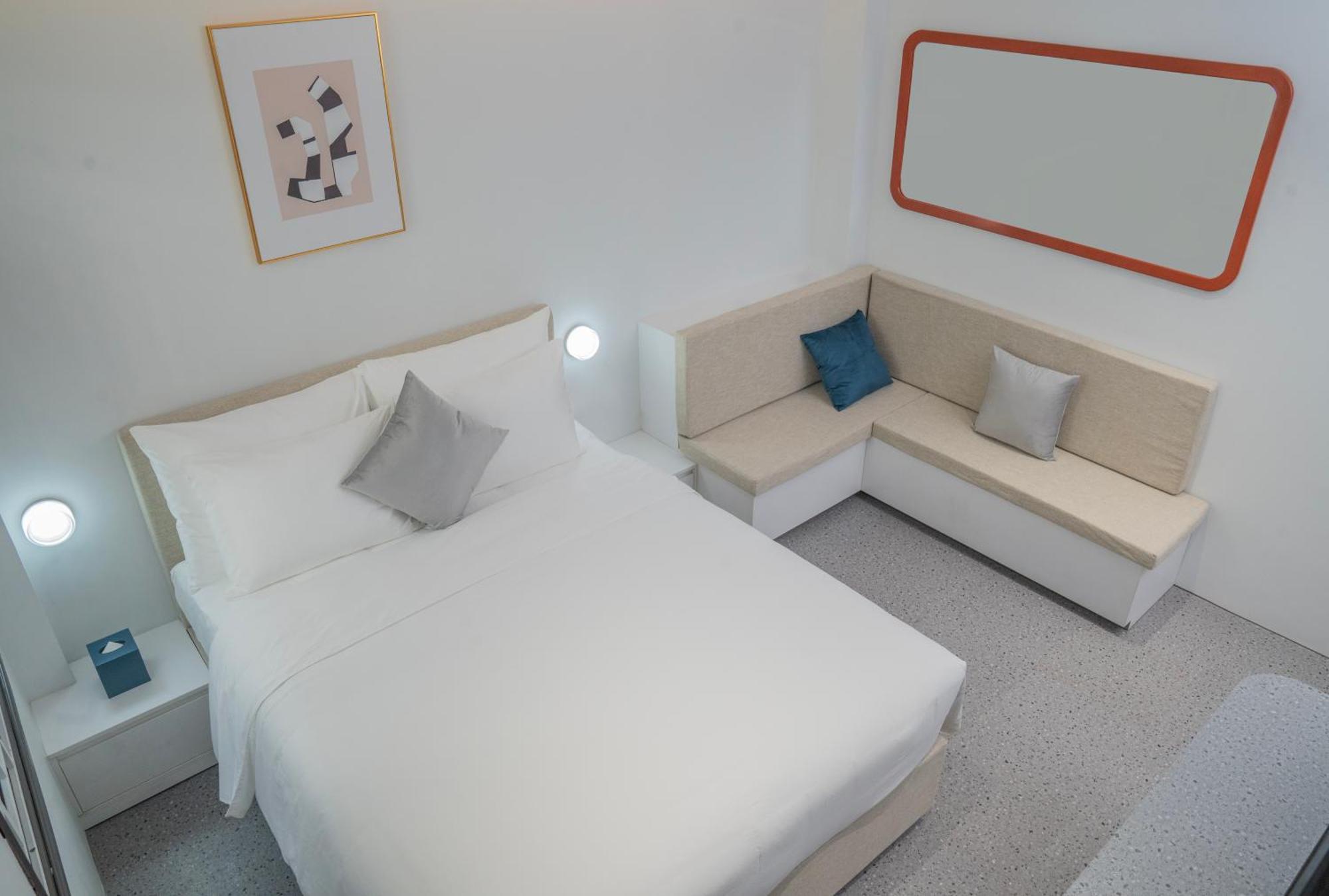 Khách sạn Brown Dot Saigon 3*